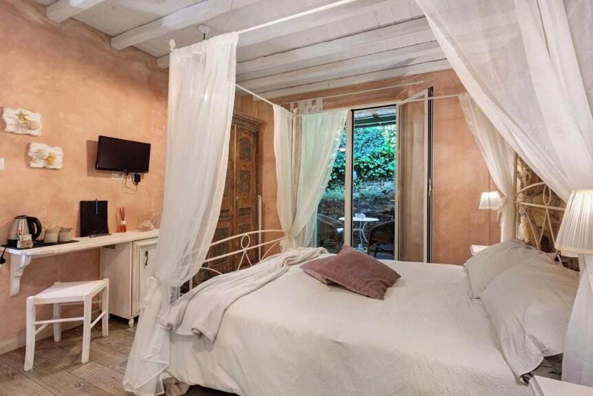 La Rocca Maison De Charme Moneglia Ruang foto